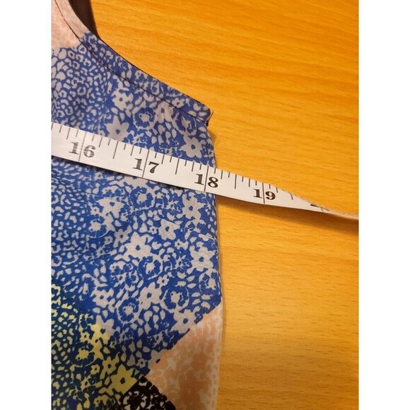 Bar III Blouse M Sleeveless Floral Mixed Pattern Patchwork Design Casual Womens - Picture 4 of 9